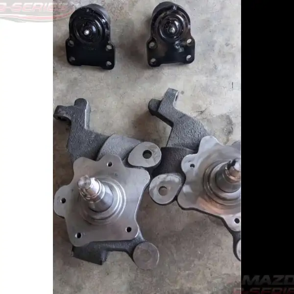 Drop spindle an ball joint
