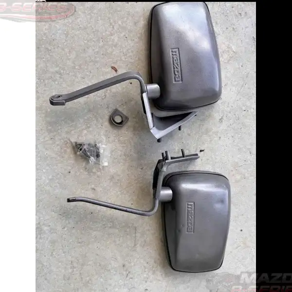Mazda b2200 mirror
